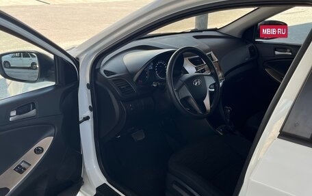 Hyundai Solaris II рестайлинг, 2015 год, 960 000 рублей, 8 фотография