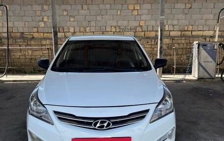 Hyundai Solaris II рестайлинг, 2015 год, 960 000 рублей, 7 фотография