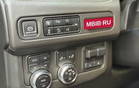 GMC Yukon IV, 2023 год, 12 900 000 рублей, 15 фотография