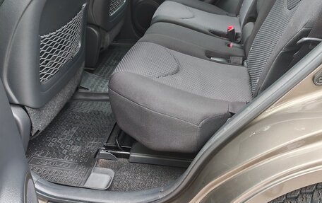 Toyota RAV4, 2011 год, 1 600 000 рублей, 14 фотография