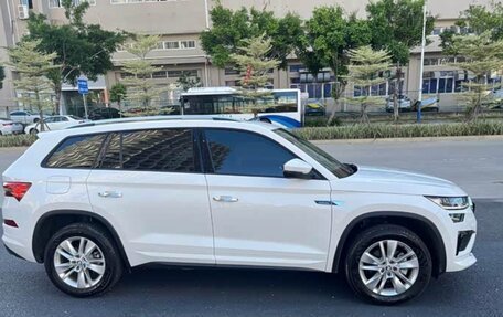 Skoda Kodiaq I, 2024 год, 3 850 000 рублей, 4 фотография