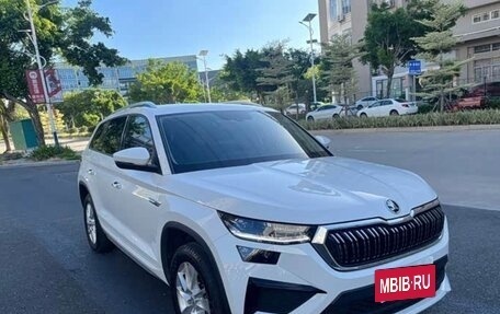 Skoda Kodiaq I, 2024 год, 3 850 000 рублей, 3 фотография