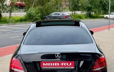 Mercedes-Benz E-Класс, 2016 год, 2 850 000 рублей, 2 фотография