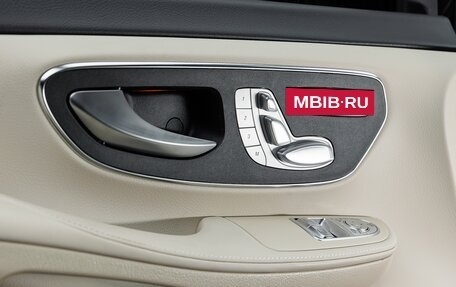 Mercedes-Benz V-Класс, 2026 год, 14 380 000 рублей, 21 фотография