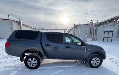 Mitsubishi L200 IV рестайлинг, 2010 год, 606 340 рублей, 3 фотография
