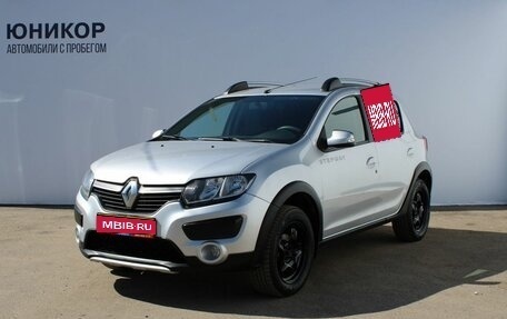 Renault Sandero II рестайлинг, 2015 год, 819 000 рублей, 1 фотография