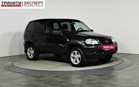 Chevrolet Niva I рестайлинг, 2018 год, 787 000 рублей, 3 фотография