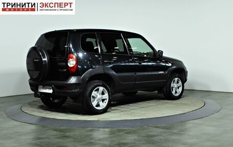 Chevrolet Niva I рестайлинг, 2018 год, 787 000 рублей, 5 фотография