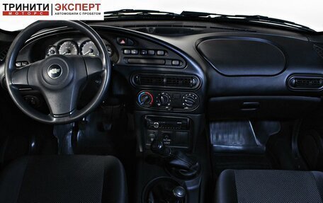 Chevrolet Niva I рестайлинг, 2018 год, 787 000 рублей, 13 фотография