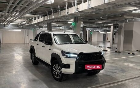Toyota Hilux VIII, 2015 год, 3 200 000 рублей, 3 фотография