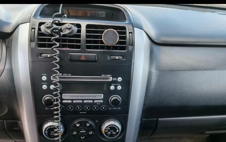 Suzuki Grand Vitara, 2006 год, 980 000 рублей, 22 фотография