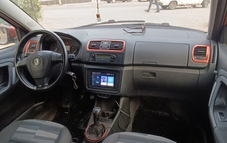 Skoda Fabia II, 2008 год, 375 000 рублей, 6 фотография