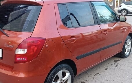 Skoda Fabia II, 2008 год, 375 000 рублей, 3 фотография