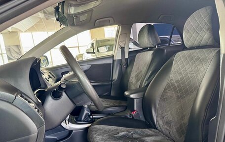 Toyota Corolla, 2012 год, 1 015 000 рублей, 21 фотография