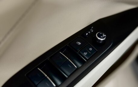 Toyota Camry, 2021 год, 3 400 000 рублей, 17 фотография