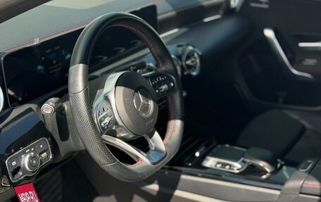 Mercedes-Benz CLA, 2019 год, 3 100 000 рублей, 11 фотография