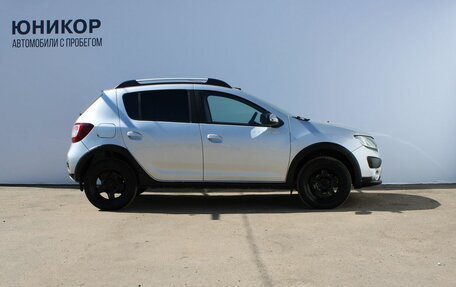Renault Sandero II рестайлинг, 2015 год, 819 000 рублей, 4 фотография