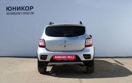 Renault Sandero II рестайлинг, 2015 год, 819 000 рублей, 6 фотография