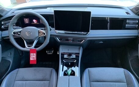 Volkswagen Tiguan, 2026 год, 6 000 000 рублей, 11 фотография