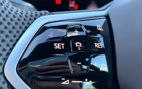 Volkswagen Tiguan, 2026 год, 6 000 000 рублей, 17 фотография