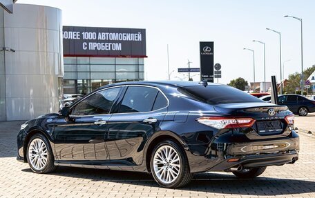 Toyota Camry, 2021 год, 1 855 000 рублей, 4 фотография