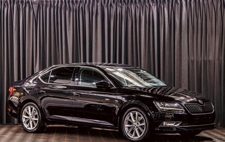 Skoda Superb III рестайлинг, 2018 год, 1 855 000 рублей, 3 фотография