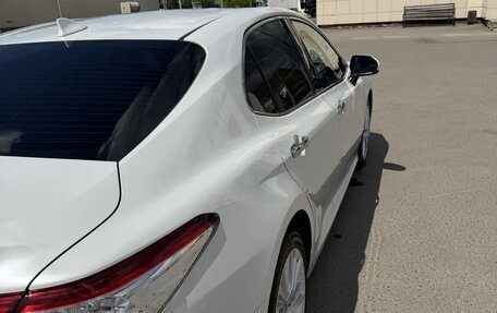 Toyota Camry, 2019 год, 2 900 000 рублей, 6 фотография