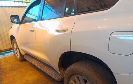Toyota Land Cruiser Prado 150 рестайлинг 2, 2016 год, 3 750 000 рублей, 5 фотография