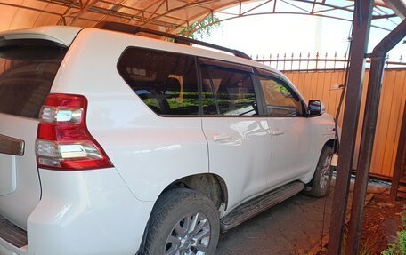 Toyota Land Cruiser Prado 150 рестайлинг 2, 2016 год, 3 750 000 рублей, 8 фотография