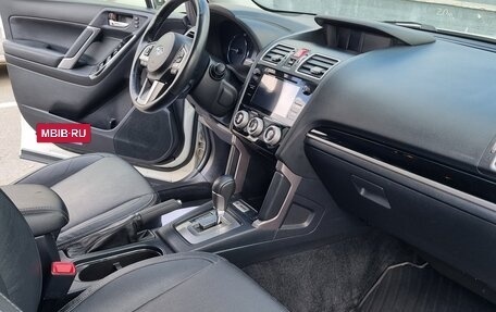 Subaru Forester, 2017 год, 2 499 000 рублей, 13 фотография