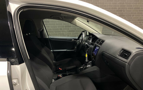 Volkswagen Jetta VI, 2015 год, 1 150 000 рублей, 10 фотография