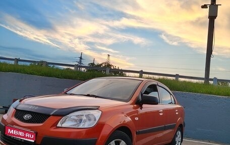 KIA Rio II, 2007 год, 560 000 рублей, 1 фотография