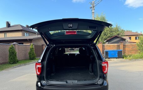 Ford Explorer VI, 2018 год, 2 990 000 рублей, 7 фотография