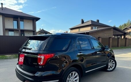Ford Explorer VI, 2018 год, 2 990 000 рублей, 9 фотография