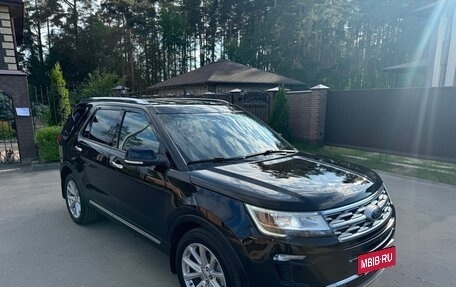Ford Explorer VI, 2018 год, 2 990 000 рублей, 10 фотография