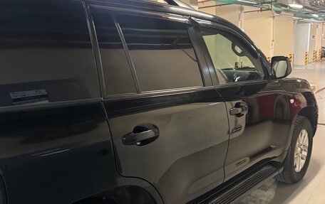 Toyota Land Cruiser 200, 2010 год, 3 000 000 рублей, 4 фотография