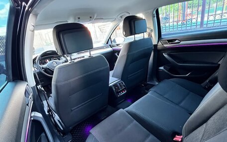 Volkswagen Passat B8 рестайлинг, 2019 год, 1 730 000 рублей, 6 фотография
