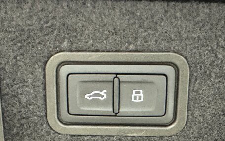 Audi A8, 2025 год, 14 750 000 рублей, 35 фотография