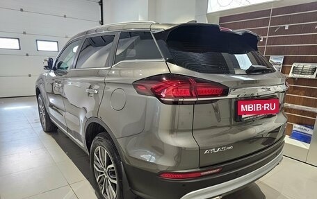 Geely Atlas, 2022 год, 1 999 000 рублей, 4 фотография