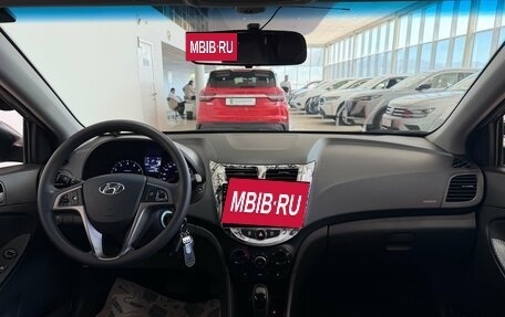 Hyundai Solaris II рестайлинг, 2015 год, 1 150 000 рублей, 9 фотография