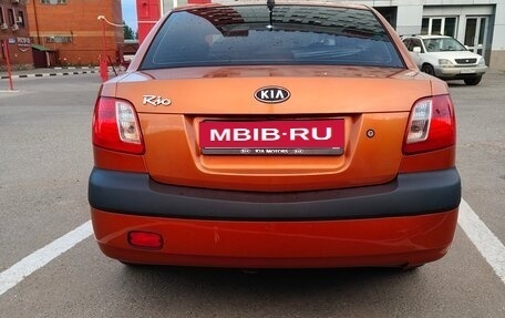 KIA Rio II, 2007 год, 560 000 рублей, 3 фотография