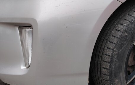 Toyota Prius, 2012 год, 980 000 рублей, 3 фотография