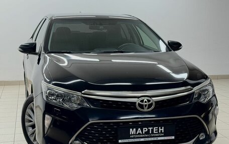 Toyota Camry, 2017 год, 1 789 000 рублей, 3 фотография