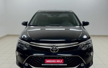 Toyota Camry, 2017 год, 1 789 000 рублей, 2 фотография