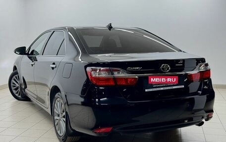Toyota Camry, 2017 год, 1 789 000 рублей, 4 фотография