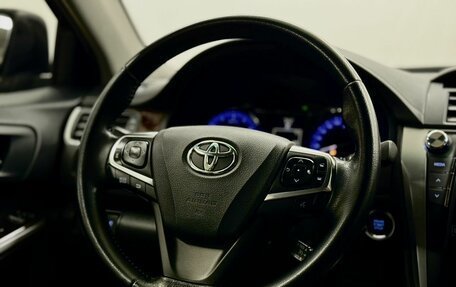 Toyota Camry, 2017 год, 1 789 000 рублей, 19 фотография