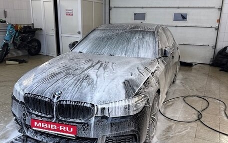 BMW 5 серия, 2019 год, 3 150 000 рублей, 17 фотография