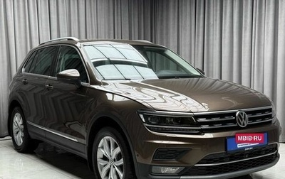 Volkswagen Tiguan II, 2018 год, 2 679 000 рублей, 1 фотография