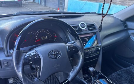 Toyota Camry, 2008 год, 990 000 рублей, 11 фотография