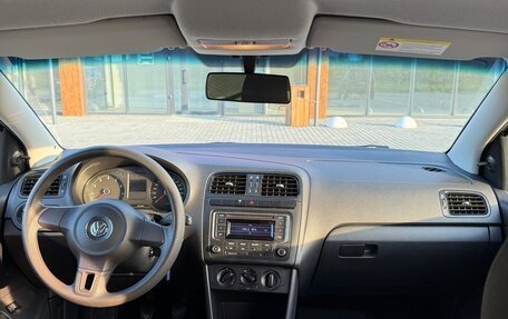 Volkswagen Polo VI (EU Market), 2014 год, 900 000 рублей, 10 фотография